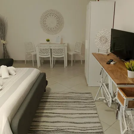 Signorino Eco & Θέρετρο