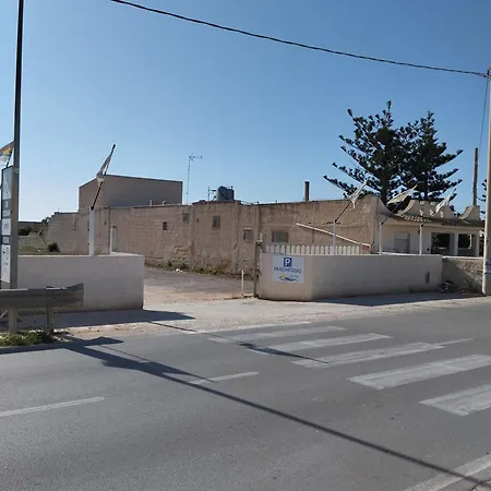 Signorino Eco & Θέρετρο